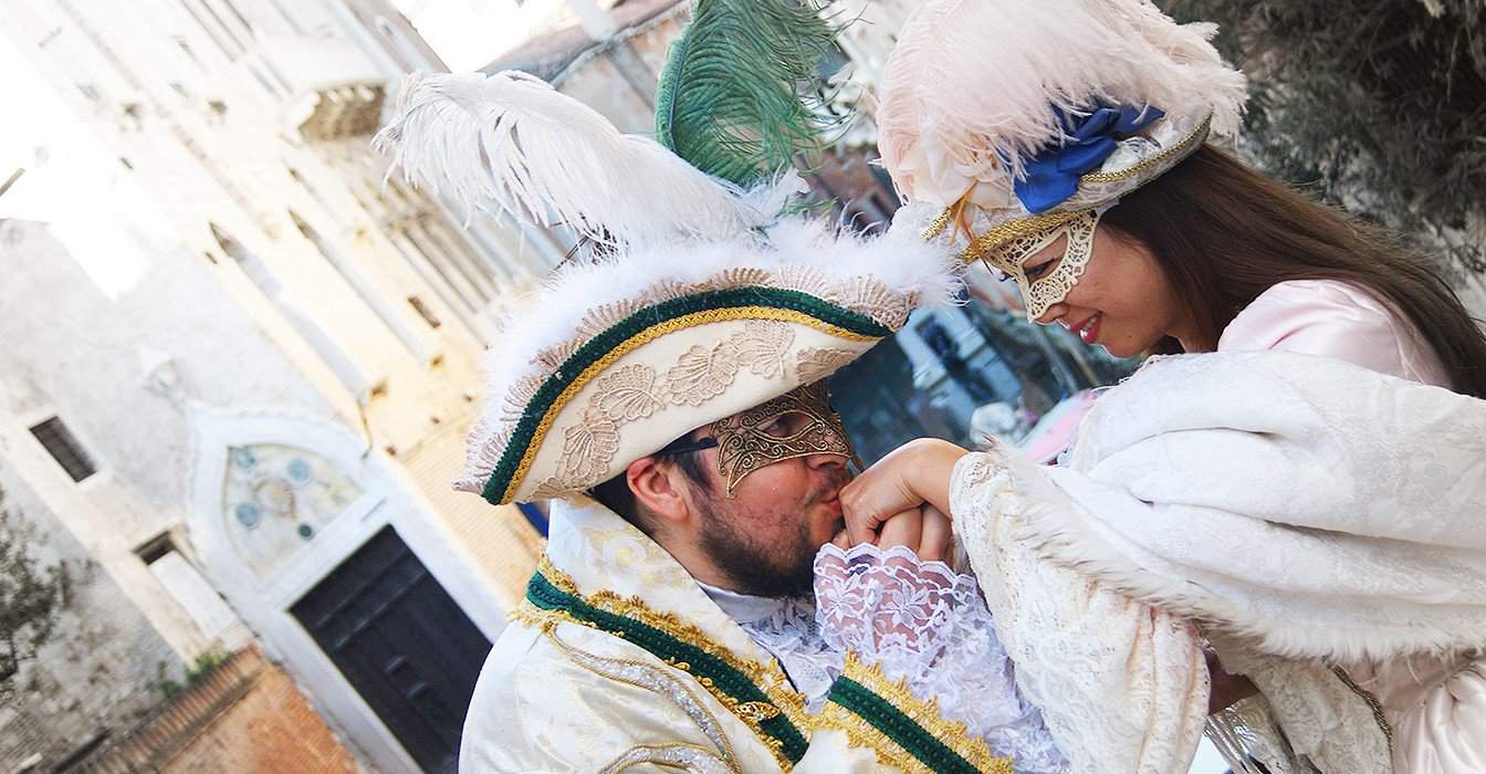 Vestiti per il Carnevale di Venezia: modelli e storia