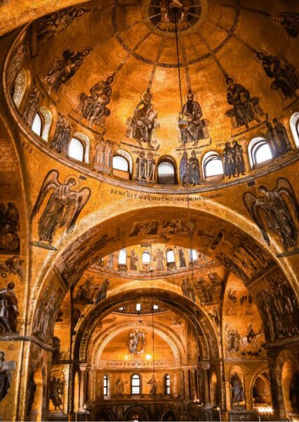 Mosaici oro interno Basilica San Marco visita guidata VIVOVENETIA