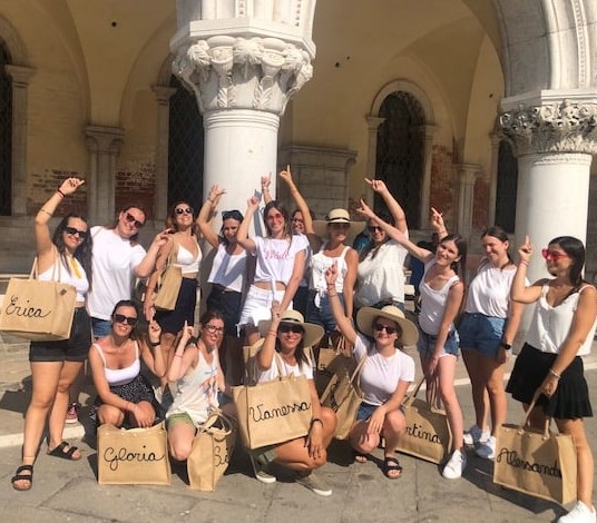 Caccia tesoro Venezia addio nubilato