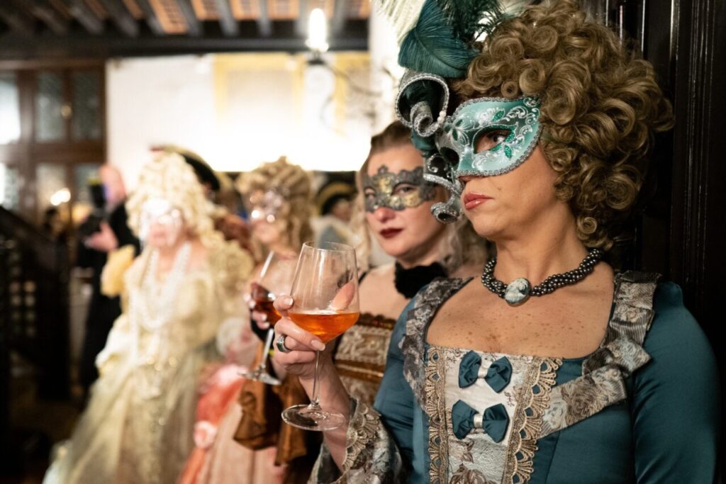 Карнавал Масок в Венеции. фото бал