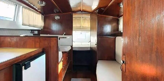 Barca 10 posti interno