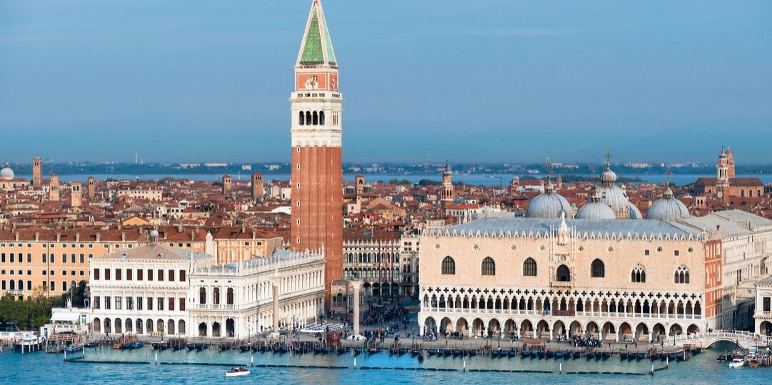Venezia vista Piazza San Marco da Bacino San Marco